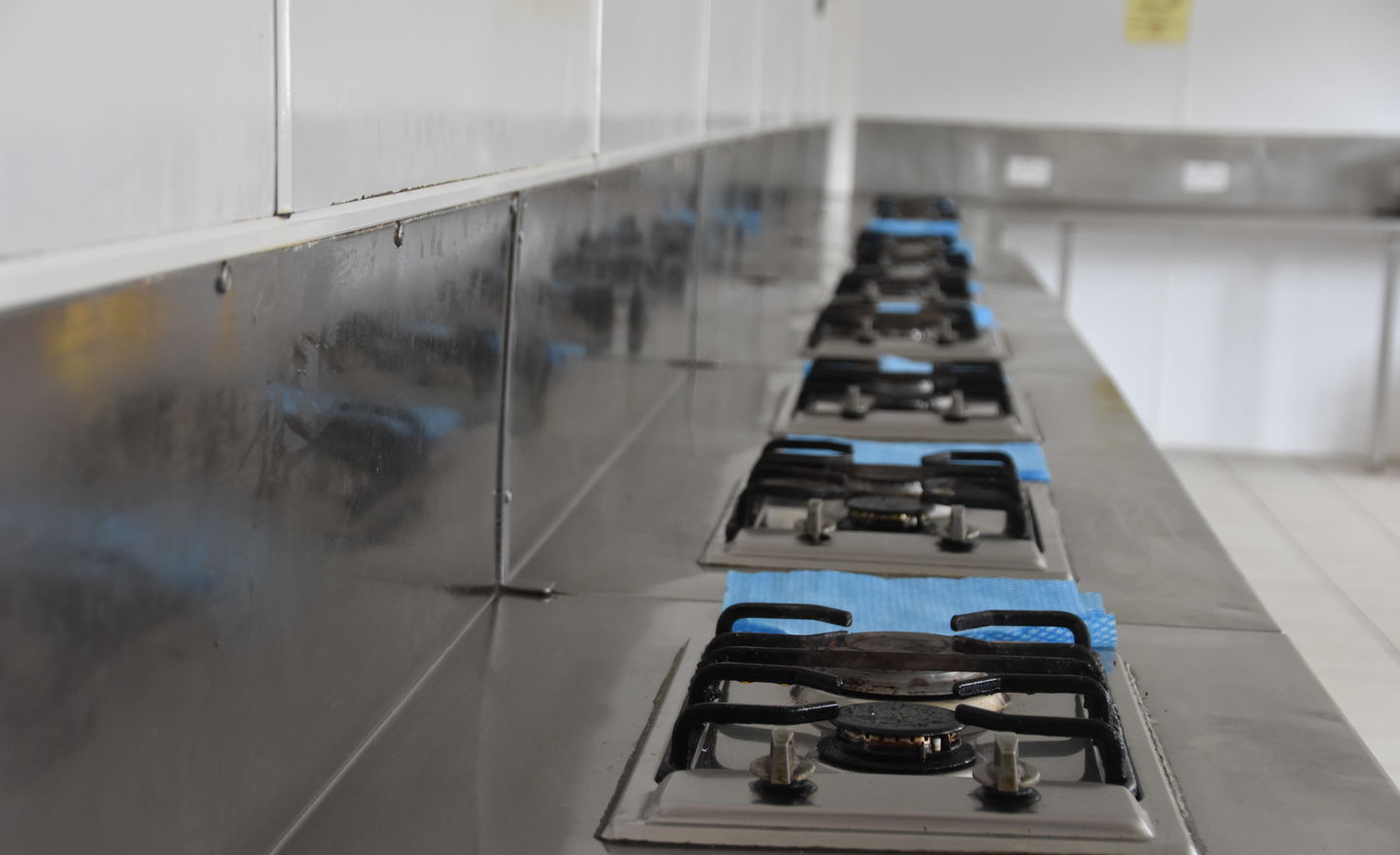 Seasonal work Hugh Lowe Farms